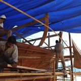 066   Cutting the aft end of a plank