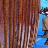 073   Sewing a plank