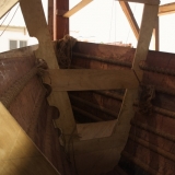 039   The stitching in the stern