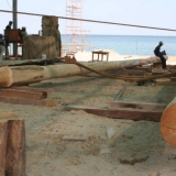 095   The finished masts need to be strong