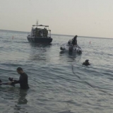 091   But even a tow from a navy boat doesn't move the ship