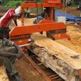 08   Milling the planks in Ghana