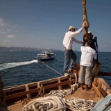 006   The Royal Navy of Oman tow the boat out