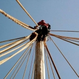 099   Heights don't bother crew member Mateo Willis