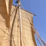 044   Eric Staples examines the top of the main mast for wear
