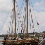 049   Jewel arrives at her berth in Galle