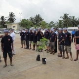 001   The crew of the Jewel ready to sail