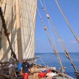047   Limp sails tell the story of little wind