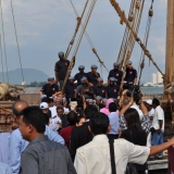 063   The Jewel's crew are the centre of attention as they arrive