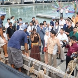 022   Captain Saleh bids goodbye to well-wishers