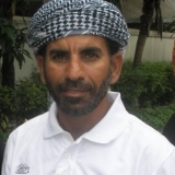 165   Umi Ismail, Zahara Azzahra Sulaiman were delighted to have their photograph taken with Captain Saleh Al Jabri