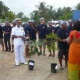 105   Navy Commodore P.A.D.R. P Perera exchanging gifts with Capt. Saleh